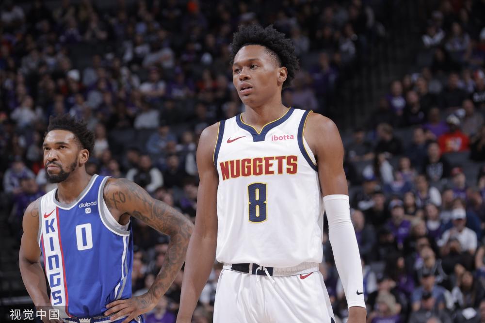 八強或四強 八強或四強